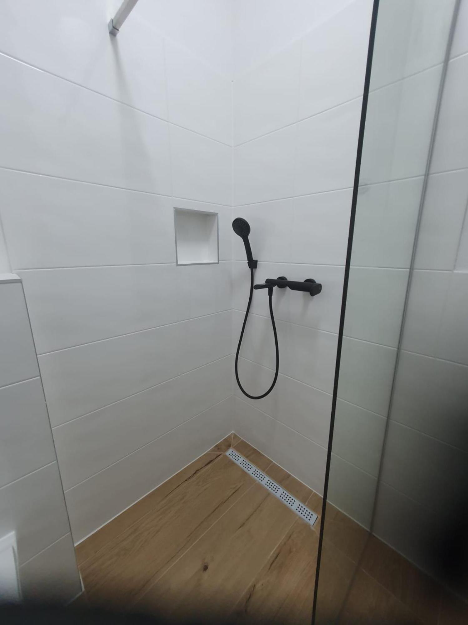 Mb Apartman ชาพลินา ภายนอก รูปภาพ